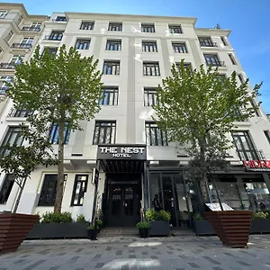 4* Otel The Nest