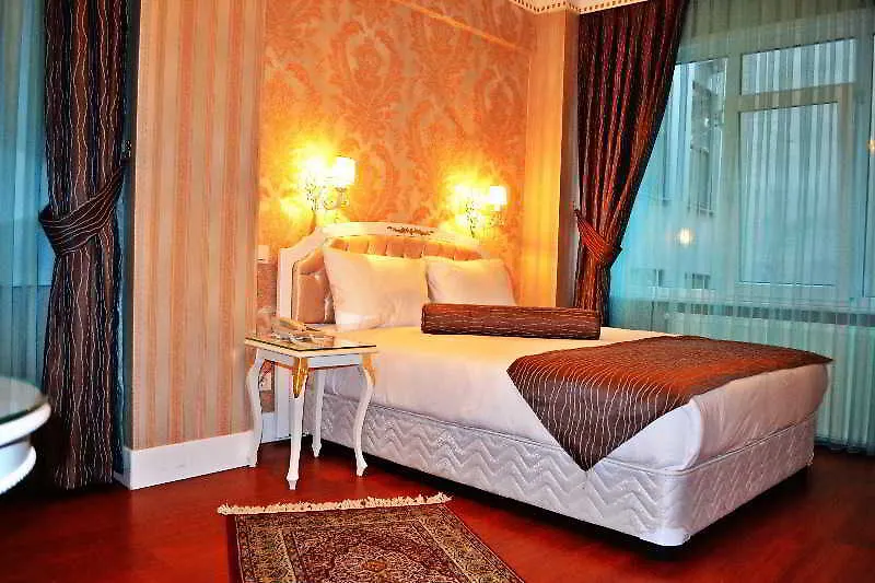 Alyon Hotel Taksim Istanbul